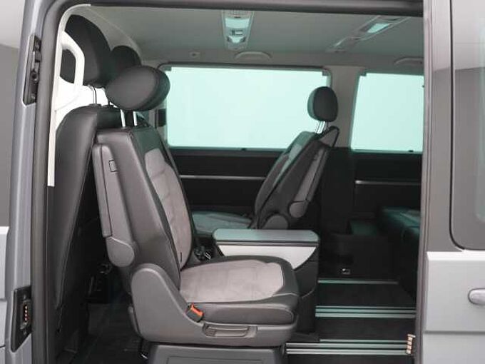 Volkswagen T6.1 Multivan Generation Six AHK NAVI STANDHZ
