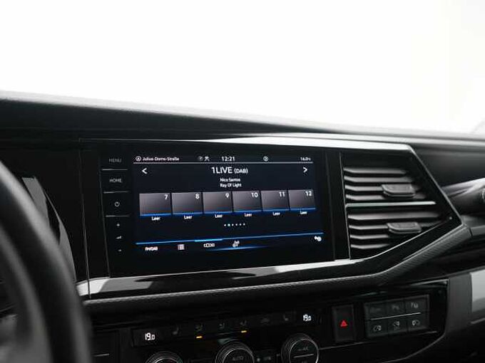 Volkswagen T6.1 Multivan Generation Six AHK NAVI STANDHZ