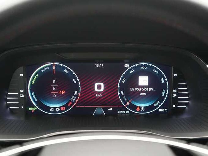 SKODA OCTAVIA Combi RS DSG LED SHZ VIRT APP PDC KLIMA