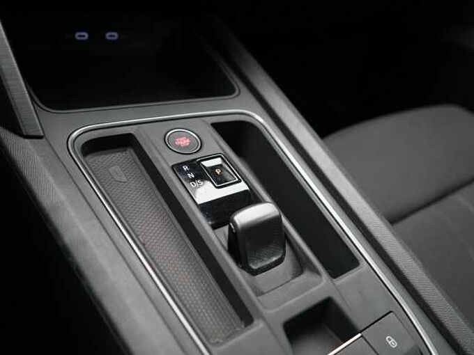 CUPRA Leon KAM LEDER ACC DCC LED SHZ APP VIRT PDC