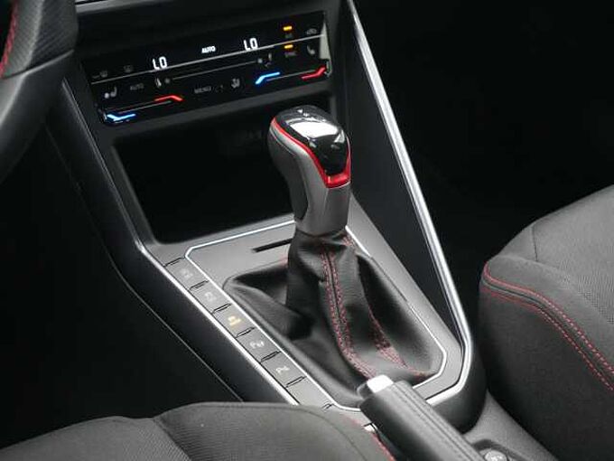 Volkswagen Polo GTI DSG ACC VIRT MATRIX SHZ PDC