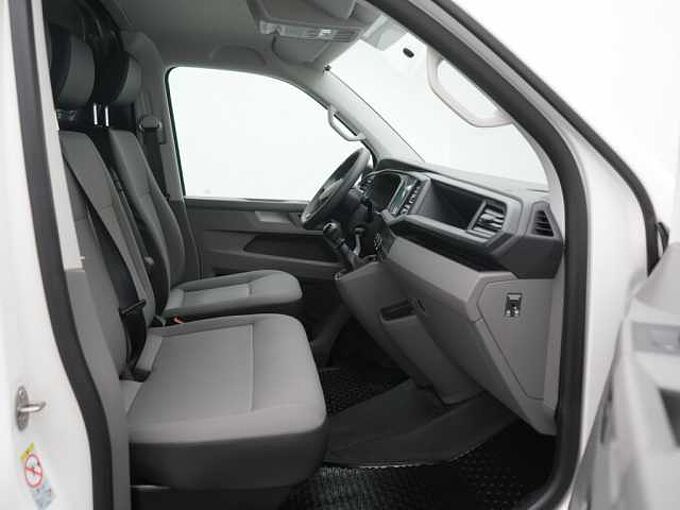 Volkswagen T6.1 Transporter Kasten PORT NAVI KLIMA PDC