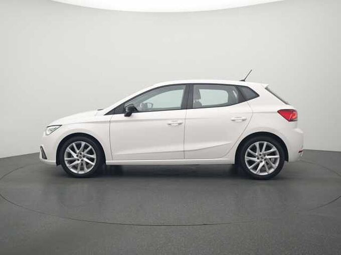 SEAT Ibiza FR LED VIRT PDC APP CONNECT NAVI SHZ