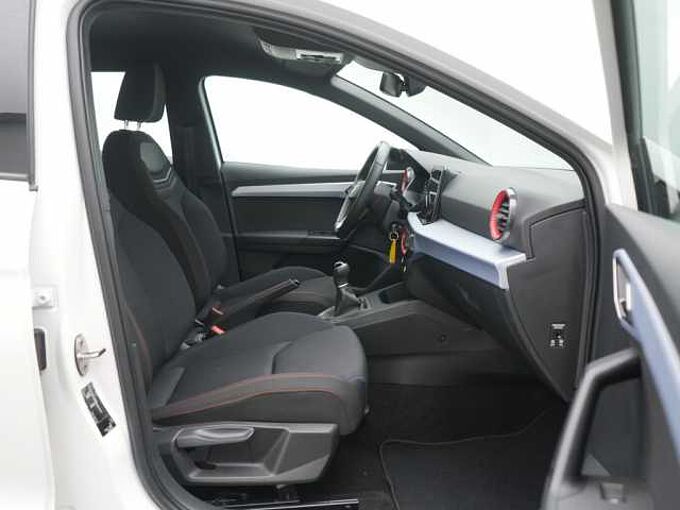 SEAT Ibiza FR NAVI VIRT APP CONNECT SHZ LED PDC