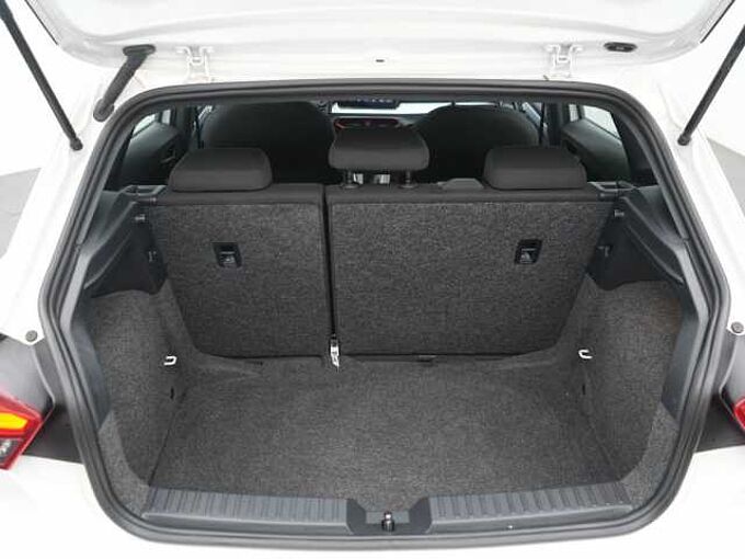 SEAT Ibiza FR NAVI VIRT APP CONNECT SHZ LED PDC