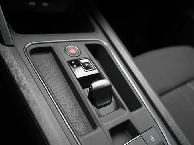 CUPRA Formentor e-Hybrid DSG APP ACC AHK VIRT SHZ PDC