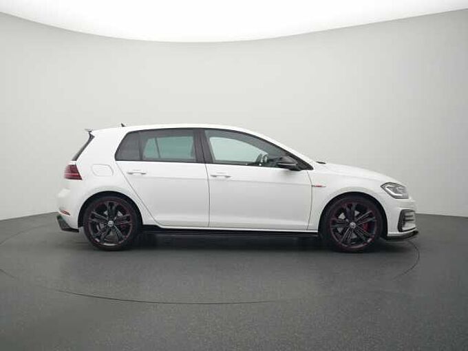Volkswagen Golf VII PANO LEDER LED SHZ PDC