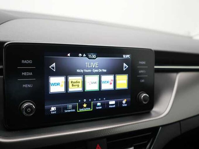 SKODA KAMIQ Clever APP CONNECT AHK SHZ PDC KAM KLIMA