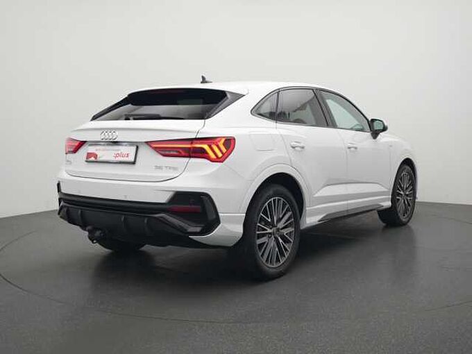 Audi Q3 LED KAM AHK ACC SHZ PDC