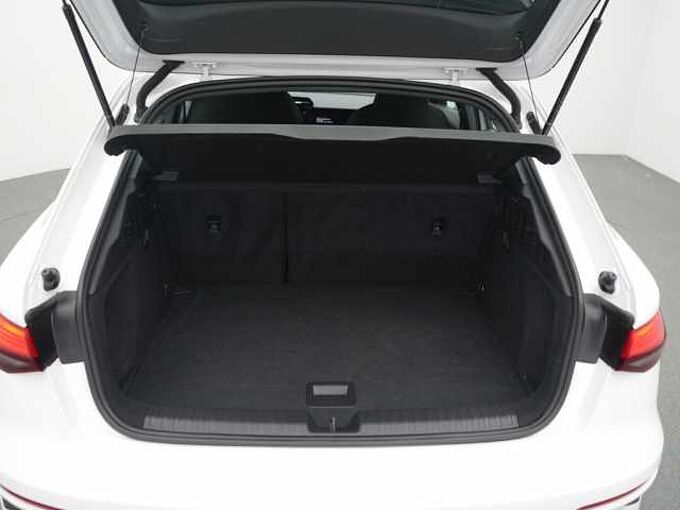 Audi A3 LED AHK SHZ PDC KLIMA