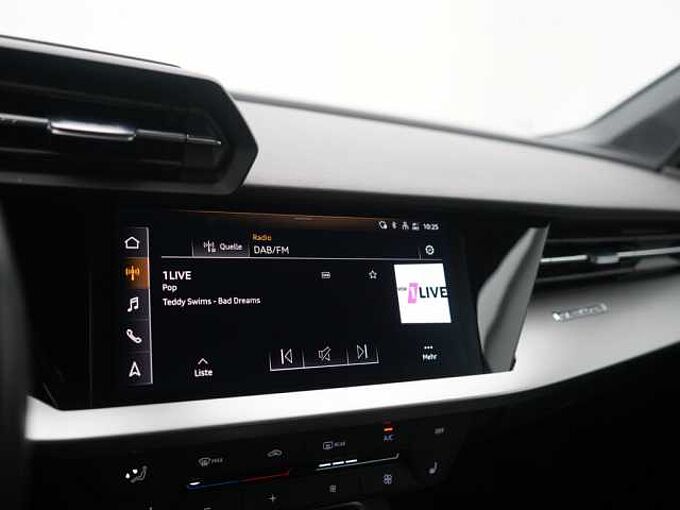 Audi A3 Sportback 40 quattro advanced LED AHK SHZ PDC