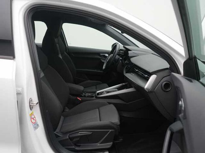 Audi A3 Sportback 40 quattro advanced LED AHK SHZ PDC