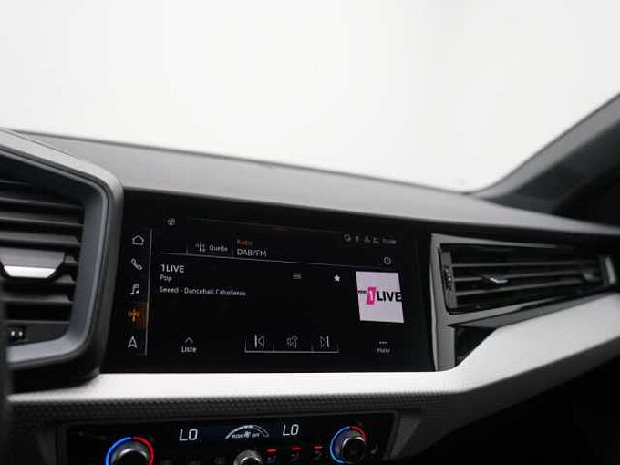 Audi A1 Sportback 35 S line LED KAM SHZ ACC PDC