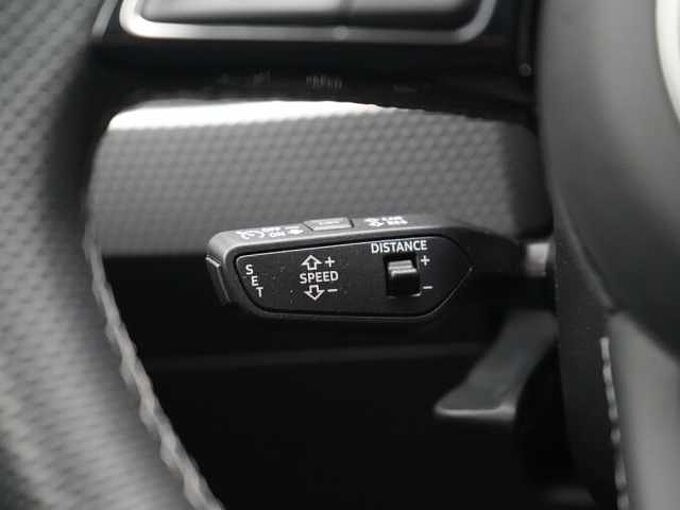 Audi A1 Sportback 35 S line LED KAM SHZ ACC PDC