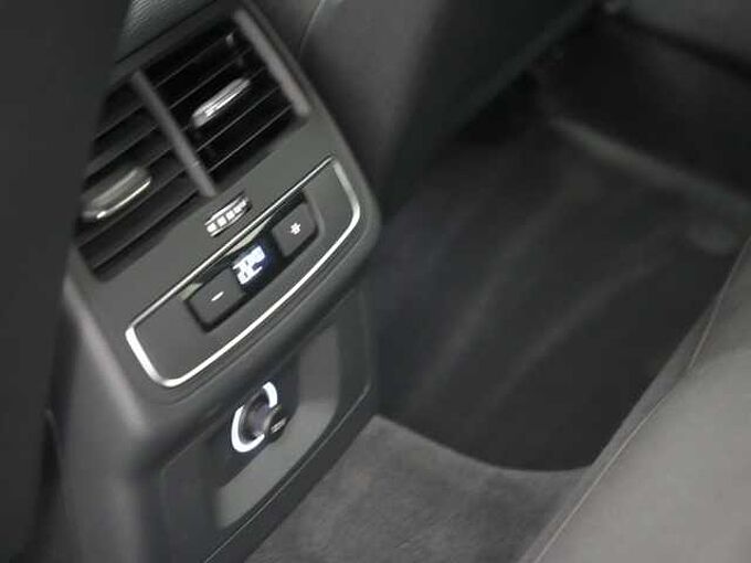 Audi A4 Avant Sport ultra STRON AHK MATRIX KAM NAVI