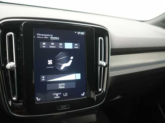 Volvo XC40 T4 R-Design LED AHK KAM SHZ PDC