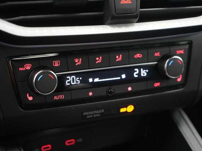 SEAT Ibiza FR BEATS APP CONNECT PDC SHZ KAM VIRT NAVI