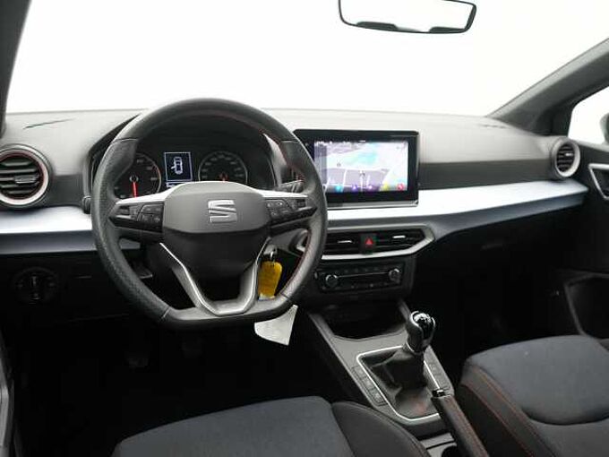 SEAT Ibiza FR BEATS APP CONNECT PDC SHZ KAM VIRT NAVI