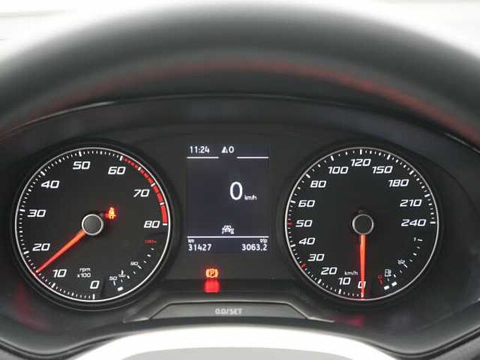 SEAT Ibiza FR BEATS APP CONNECT PDC SHZ KAM VIRT NAVI