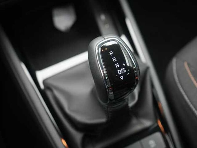 SKODA SCALA Tour DSG VIRT APP ACC LED SHZ PDC