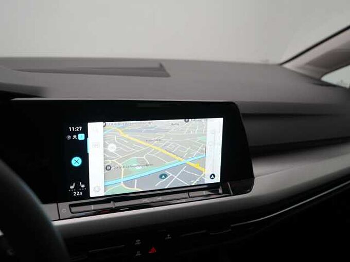 Volkswagen Golf VIII Variant Life DSG LED SHZ PDC NAVI VIRT