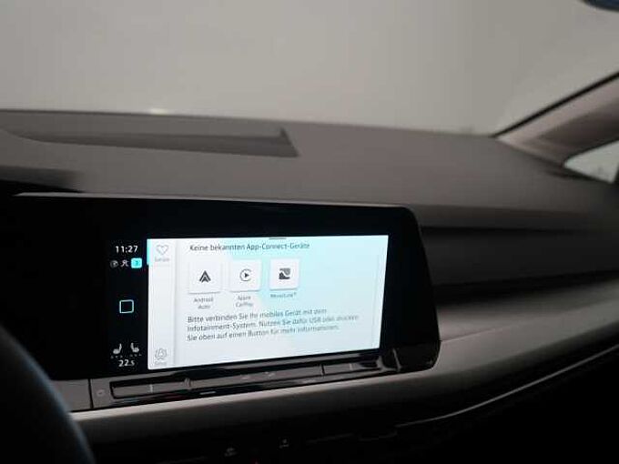 Volkswagen Golf VIII Variant Life DSG LED SHZ PDC NAVI VIRT