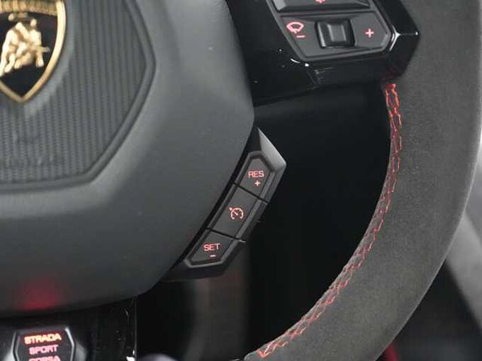 Lamborghini Huracan Tecnica LP640 LIFT CORSA-TEX KAM CARBON