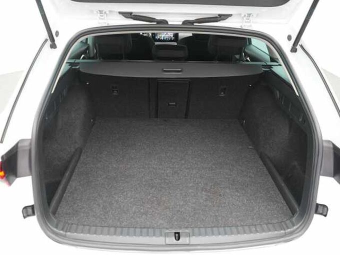 SKODA OCTAVIA Combi iV Ambition DSG NAVI VIRT KEYLESS