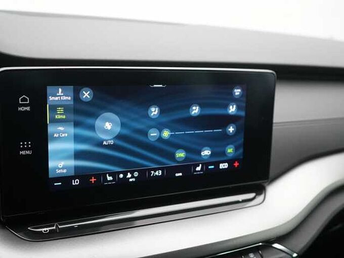 SKODA OCTAVIA Combi iV Ambition DSG NAVI VIRT KEYLESS
