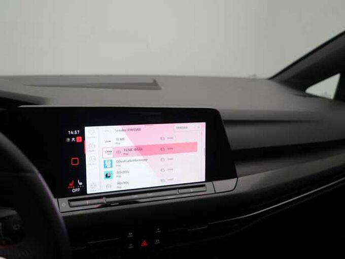 Volkswagen Golf VIII GTI Clubsport MATRIX SHZ AHK KAM PDC