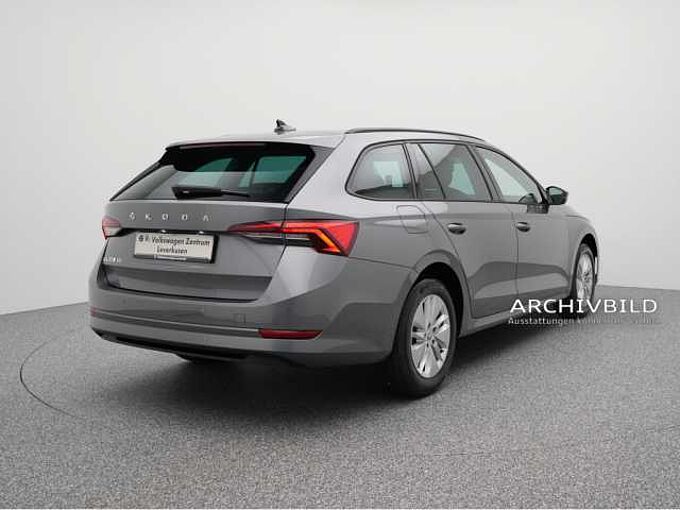 SKODA OCTAVIA Combi Selection DSG VIRT ACC LED SHZ