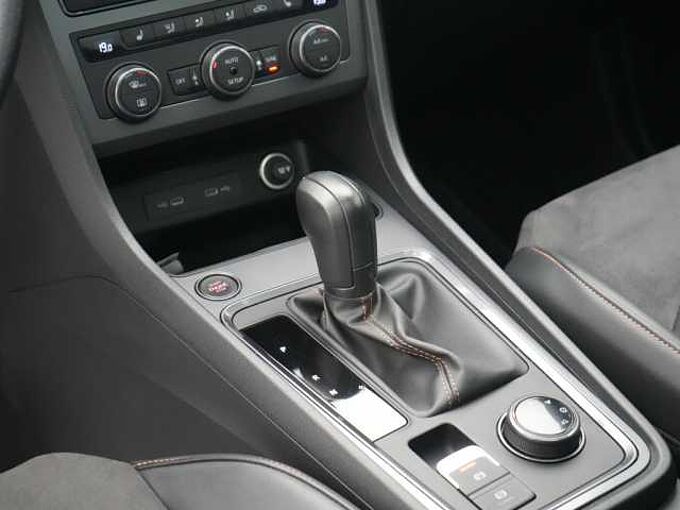 CUPRA Ateca VZ 4Drive DSG NAVI ACC DCC CARPLAY SHZ LED