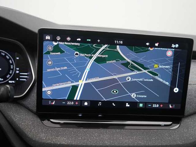 SKODA OCTAVIA Combi Selection DSG NAVI VIRT SHZ LED