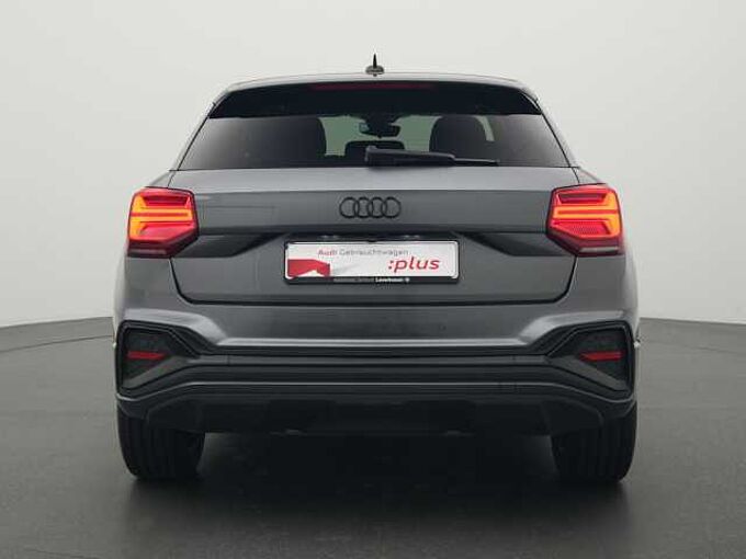 Audi Q2 S line S TRON PANO ACC AHK NAVI LEDER CARPLAY