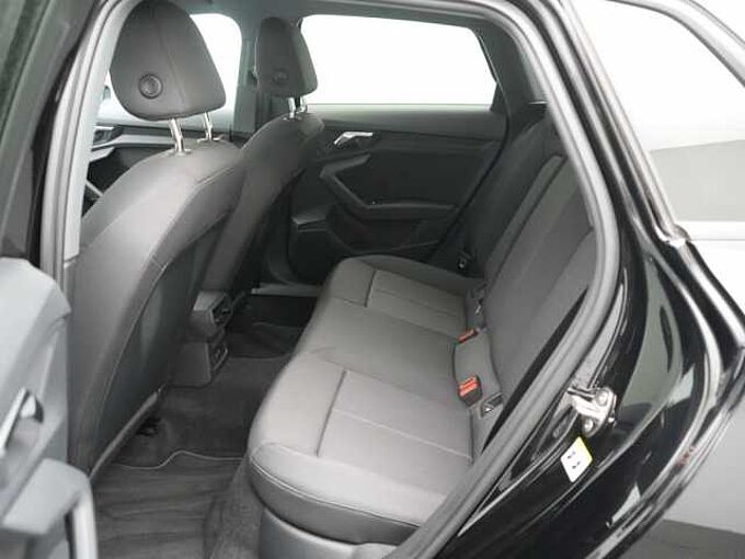 Audi A3 Sportback e STRON AHK CARPLAY VIRT LED SHZ