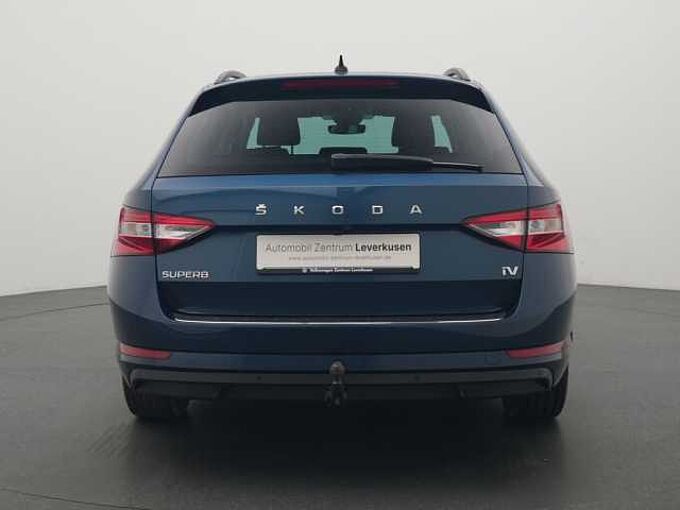 SKODA SUPERB Combi iV Ambition DSG STANDHZ AHK NAVI