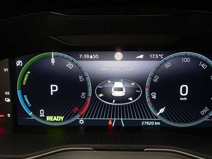 SKODA SUPERB Combi iV Ambition DSG STANDHZ AHK NAVI