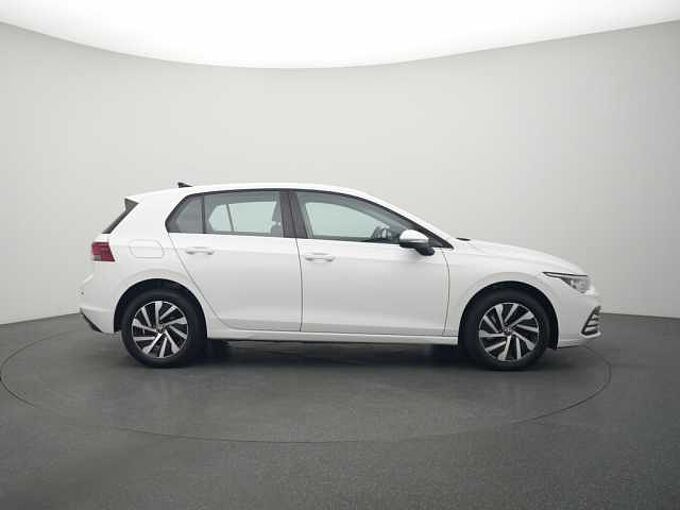 Volkswagen Golf VIII 1.4 eHybrid Style DSG MEMORY NAVI VIRT