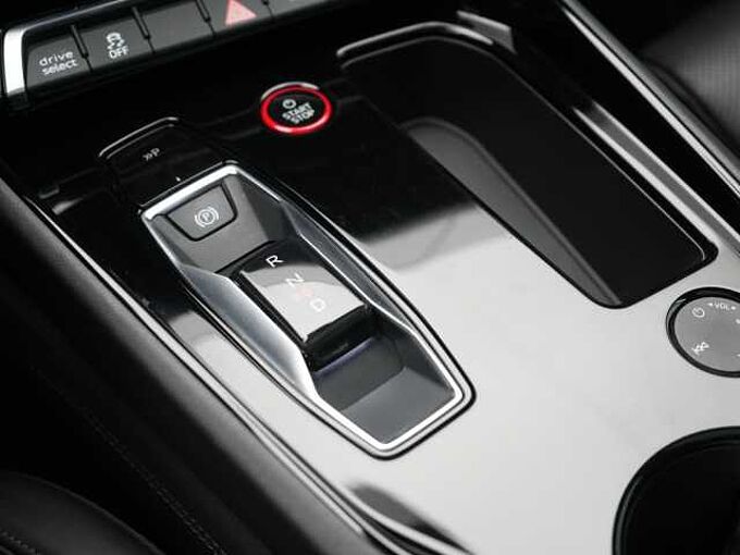 Audi e-tron LEDER PANO HUD 360° KAM MATRIX