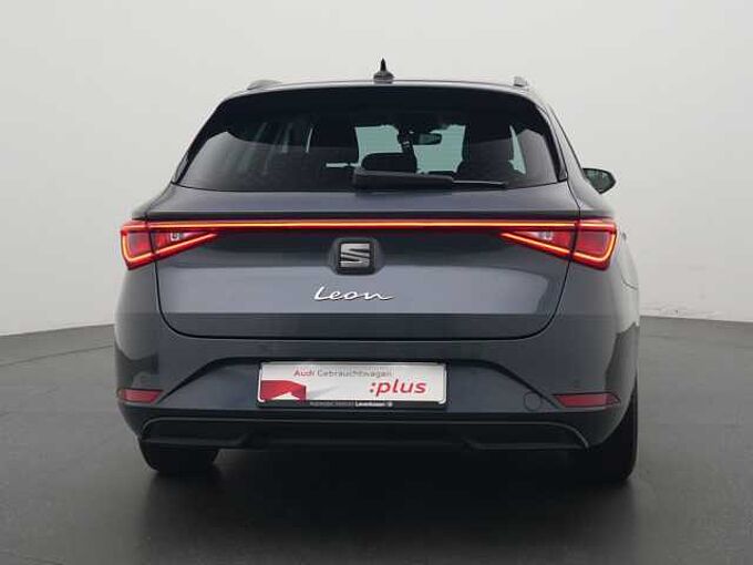 SEAT Leon ST Style DSG VIRT NAVI PDC ACC LED SHZ