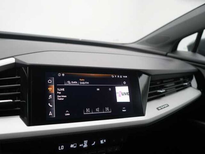 Audi Q4 PDC SHZ NAVI KAM ACC LED