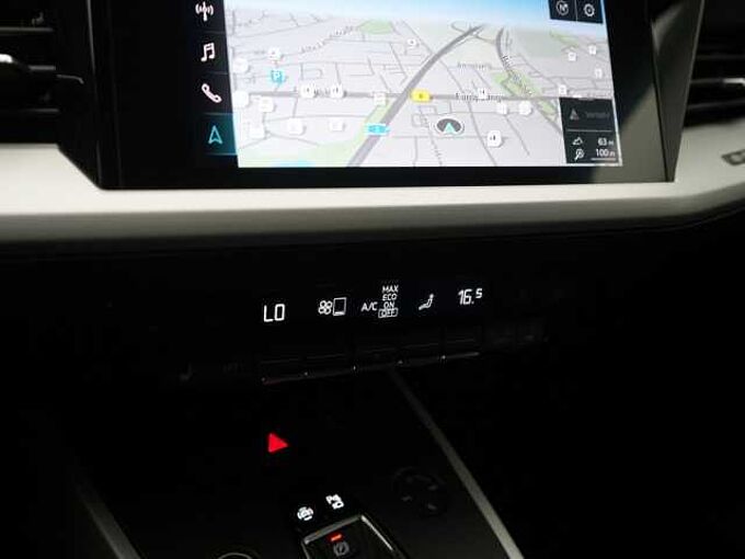 Audi Q4 PDC SHZ NAVI KAM ACC LED