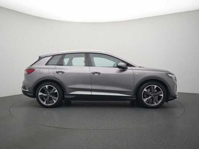 Audi Q4 PDC SHZ NAVI KAM ACC LED