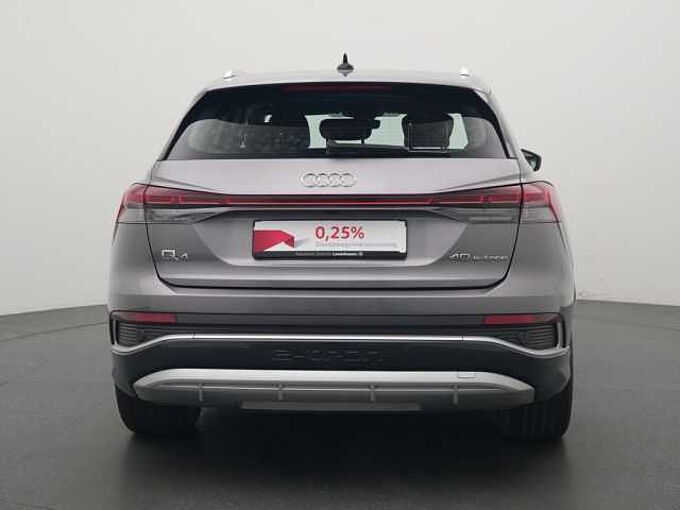 Audi Q4 PDC SHZ NAVI KAM ACC LED