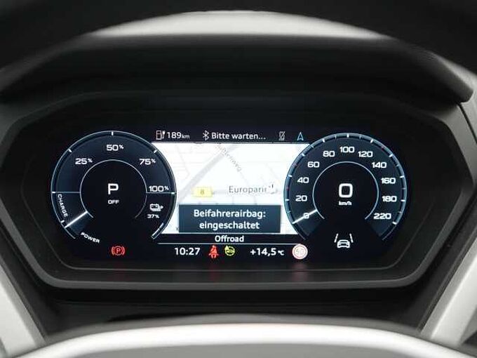 Audi Q4 e-tron 40 S line LED KAM SHZ NAVI ACC