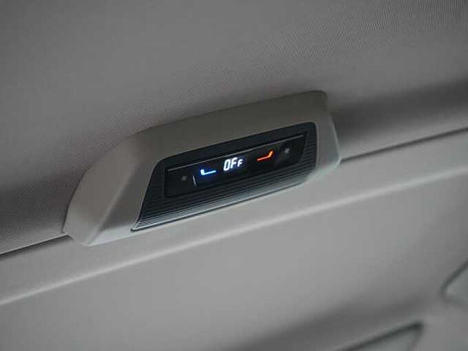 Volkswagen T7 Multivan Life LEDER KAM KEYLESS SHZ