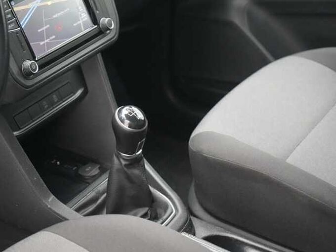 Volkswagen Caddy NAVI ACC PDC KLIMA