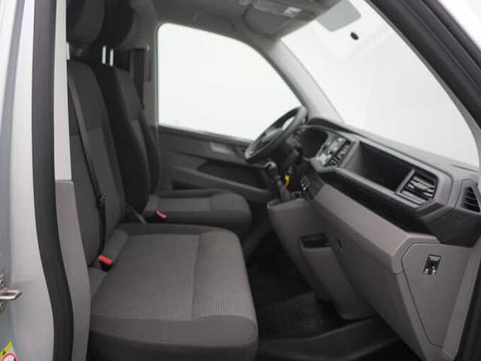 Volkswagen T6.1 Kasten lang SHZ FLÜGELTÜREN PORT NAVI KLIMA