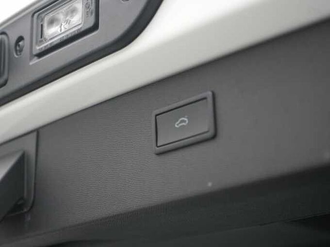 CUPRA Formentor DSG AHK ACC VIRT KAM CARPLAY LED SHZ