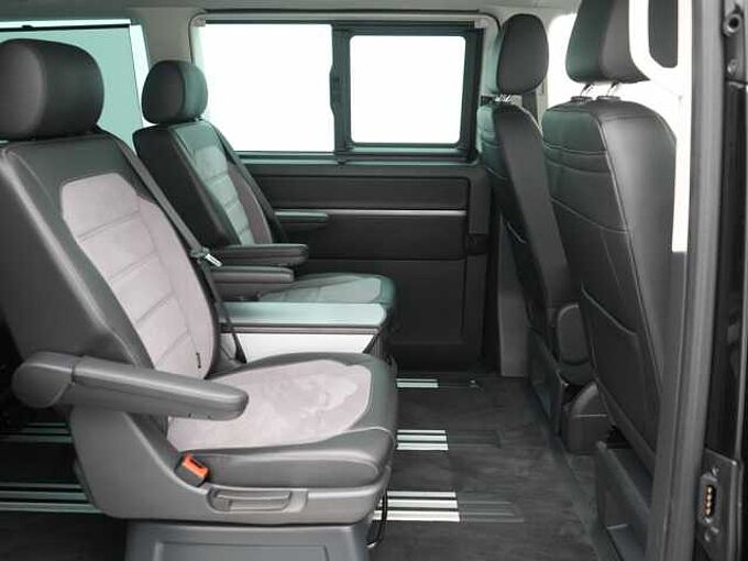 Volkswagen T6.1 Multivan Highline DSG STANDHZ MEMORY AHK